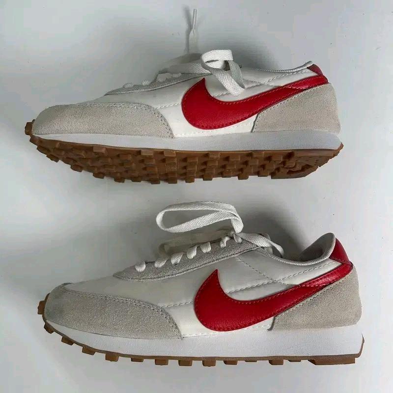 [준새상품] NIKE 데이브 레이스  스니커즈 230 3