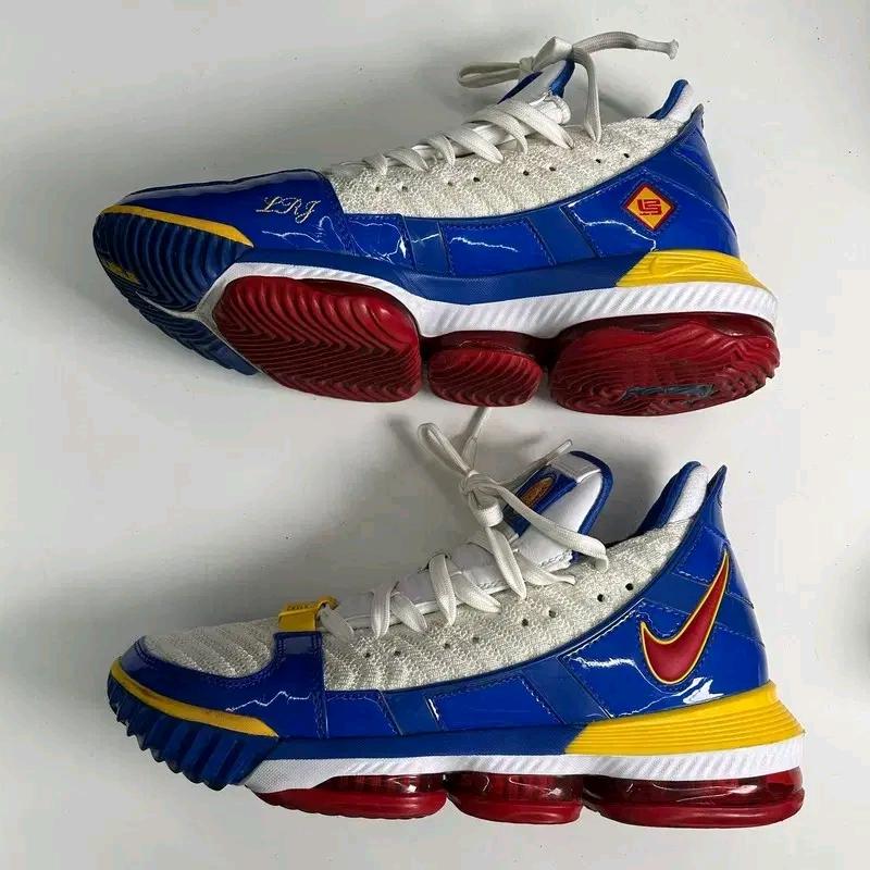 NIKE 르브론 16 슈퍼맨 슈퍼브론 스니커즈 265 3