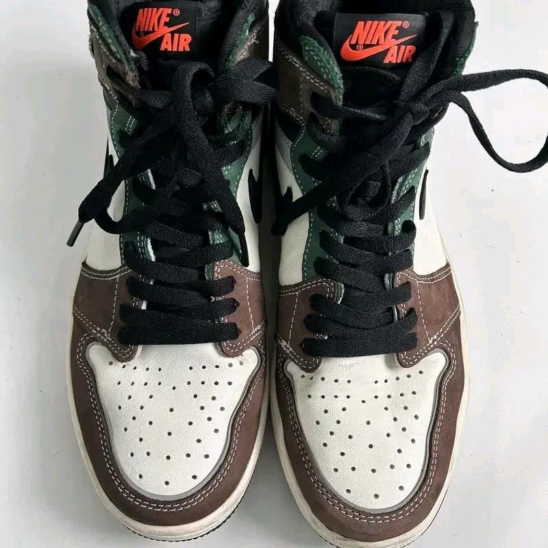 [준새상품] NIKE 조던 1 레트로 하이 OG 크래프트 스니커즈 265 5