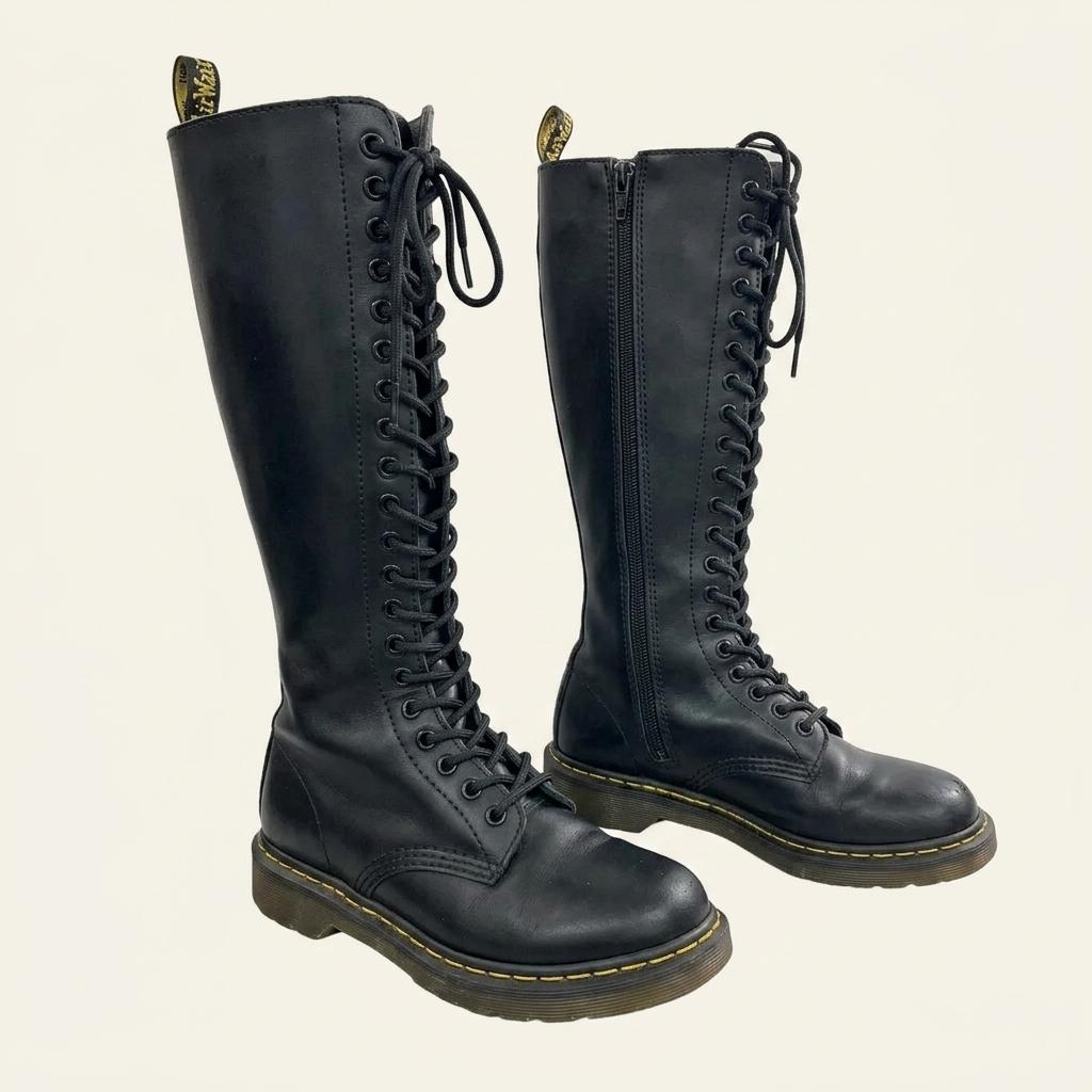 DR. MARTENS 1B60 백스 블랙 240 1