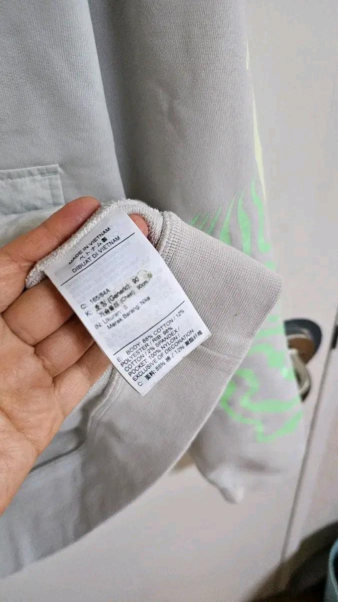 나이키 스우시 아노락 프린팅긴팔  7