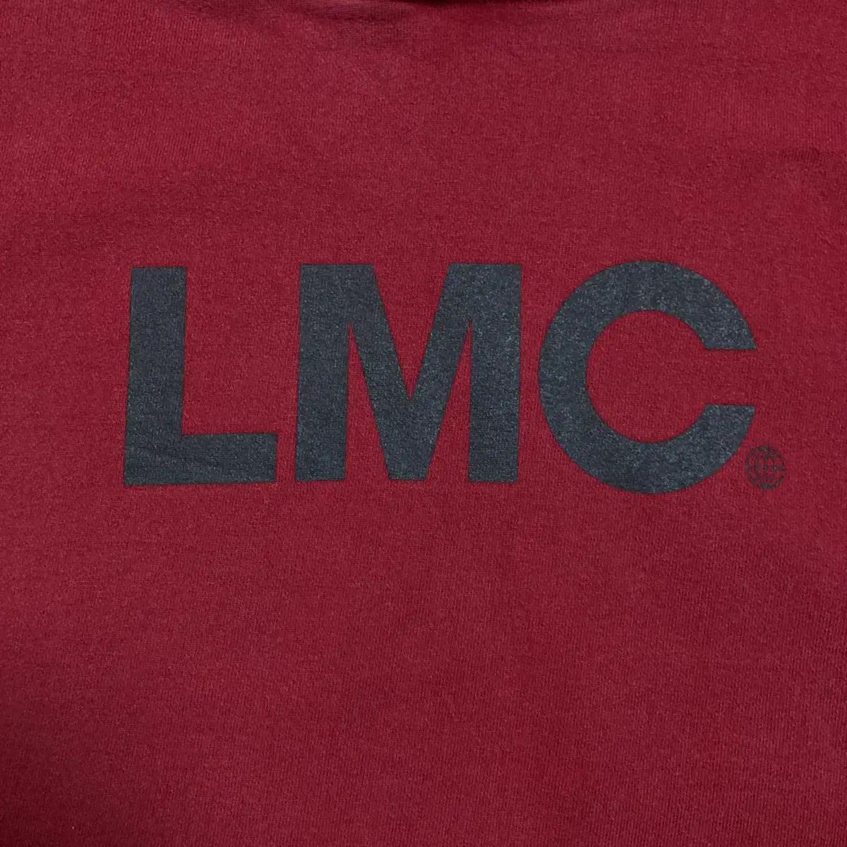 LMC 스펠아웃 빅로고 레드 컬러 후드티 3