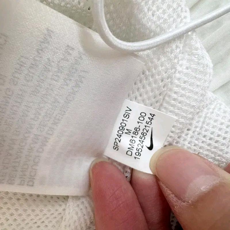NIKE NSW 에센셜 윈드러너 M 8
