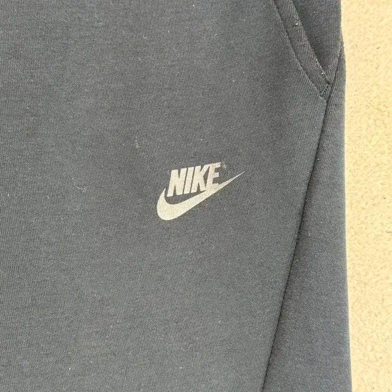 NIKE 테크 플리스 조거팬츠 L 3