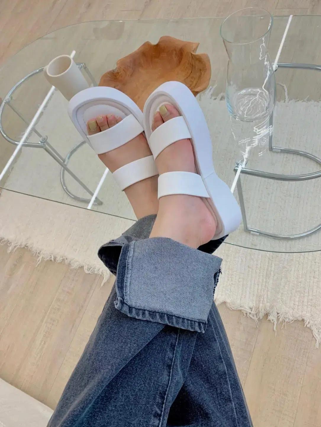 #세일 CH004 화이트 245 스티치 플랫폼 슬리퍼-새상품 4