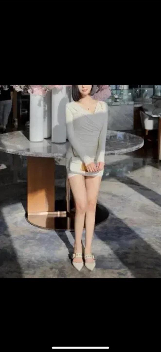 아이보리 셔링 미니 원피스 엠사이즈 2