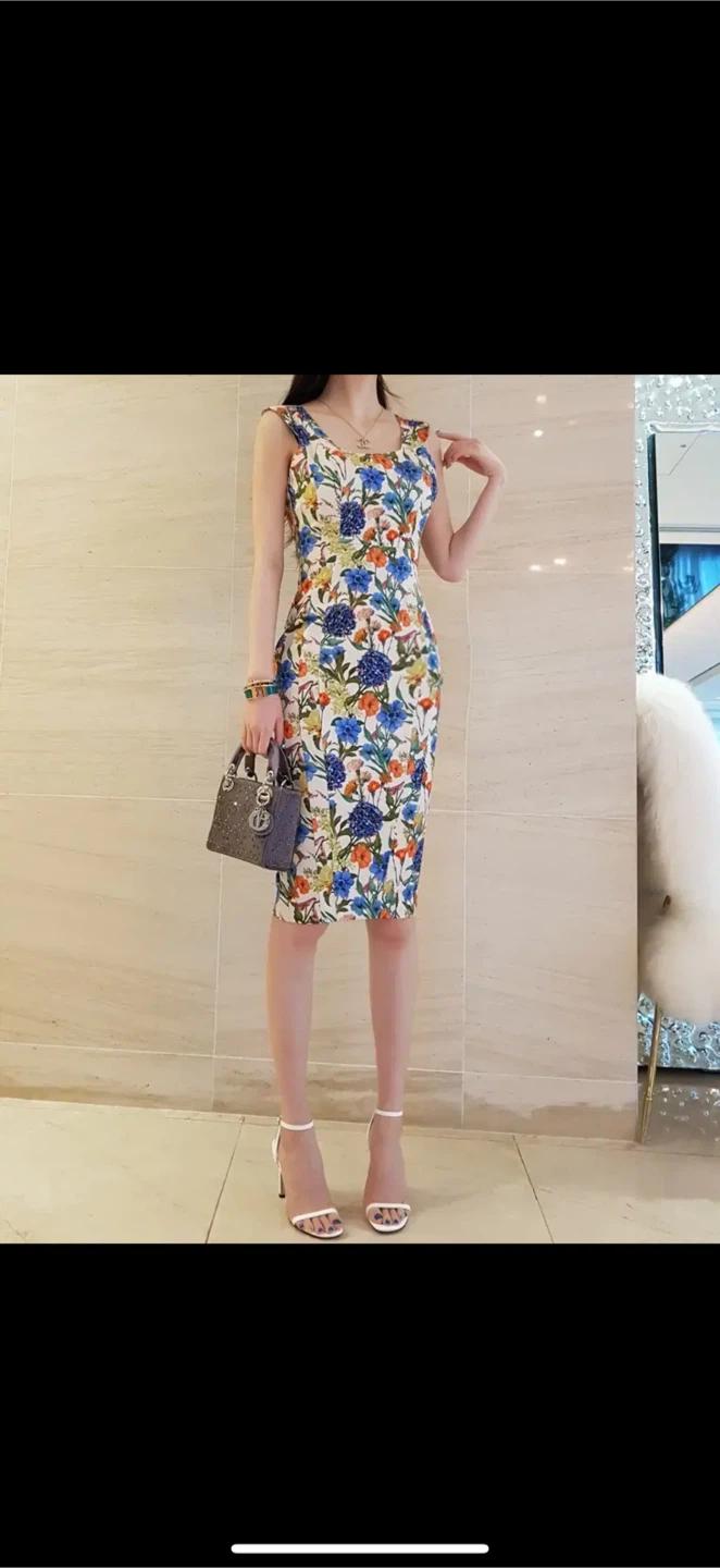 플라워 패턴 민소매 원피스 블랙 55사이즈 4