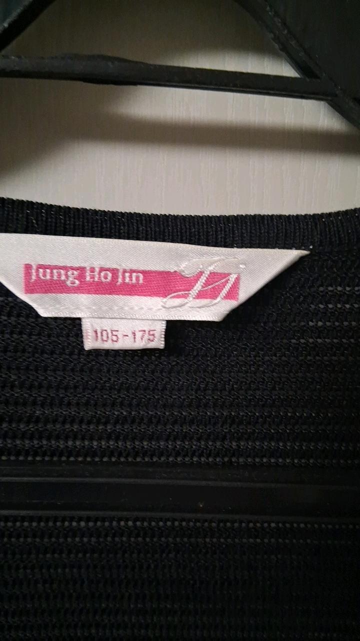 정호진 블랙 브이넥 니트 베스트 4