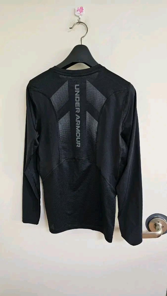 언더아머 기능성 HEATGEAR 긴팔 3
