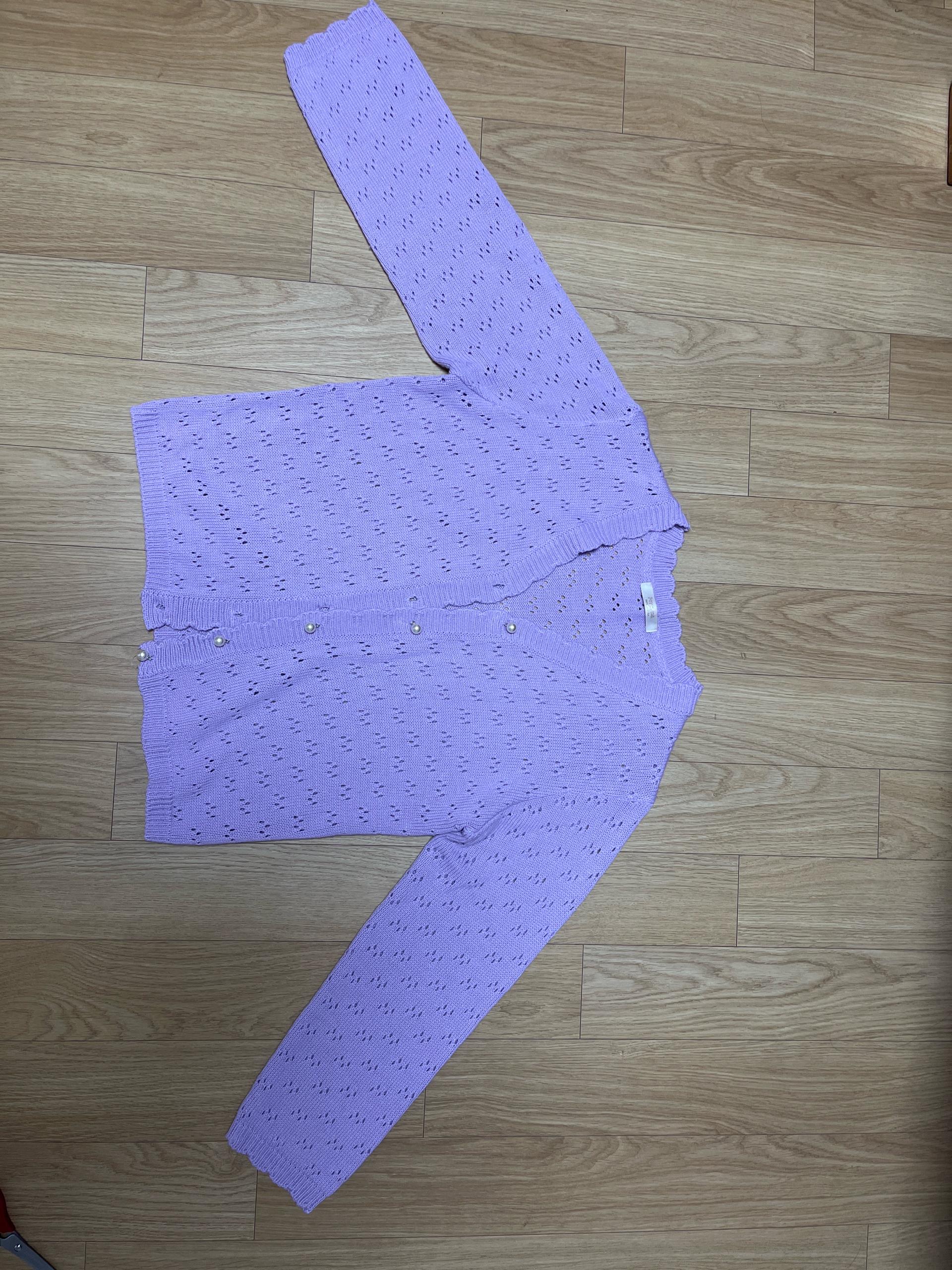 퍼플 펀칭 자수 브이넥 가디건 4