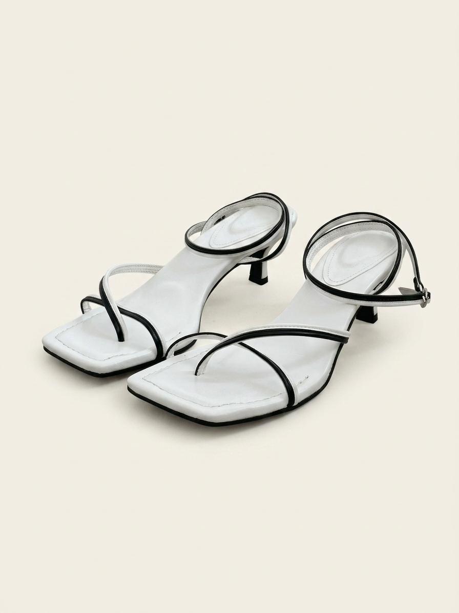 #1143 투톤 샌들 6cm 쪼리샌들 245 화이트 1