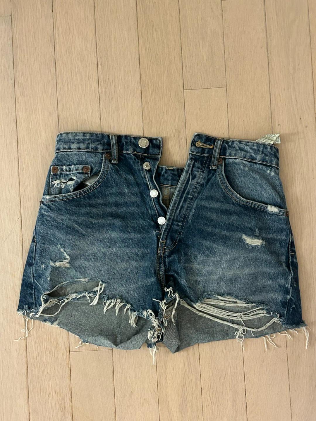 ZARA 데미지 숏팬츠 EU38 4
