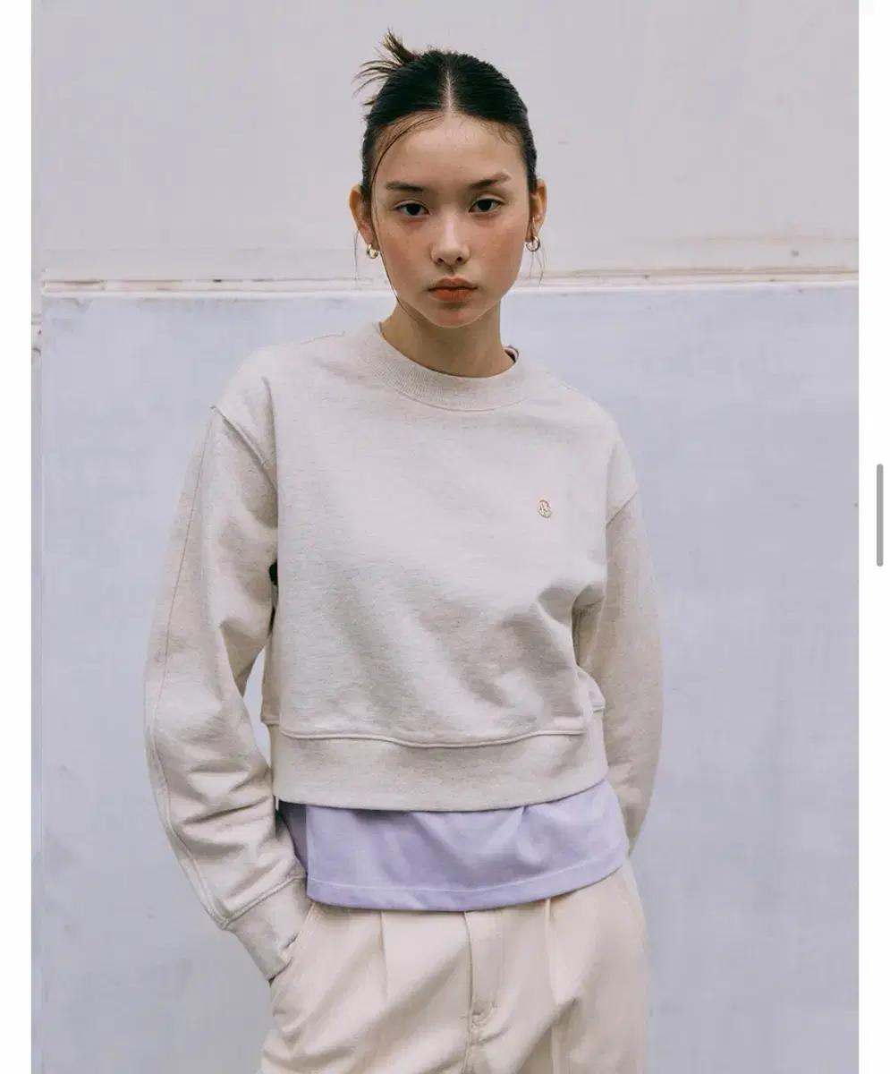 마리떼프랑소와저버 크롭 스웻셔츠 W CIRCLE LOGO CROP SWE 2
