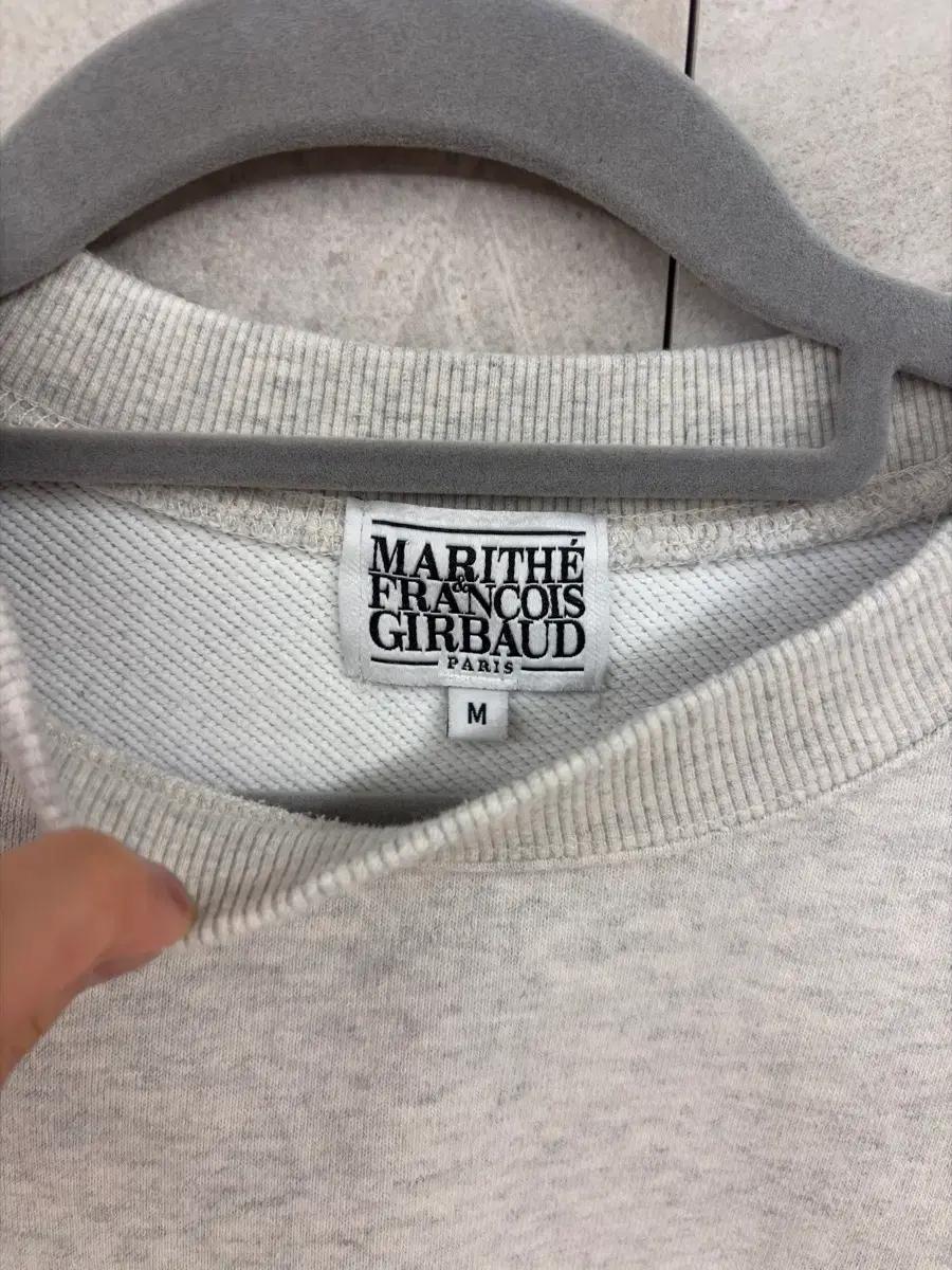 마리떼프랑소와저버 크롭 스웻셔츠 W CIRCLE LOGO CROP SWE 8
