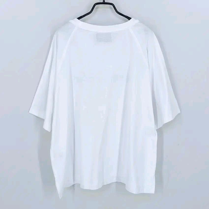 칼라거펠트 여성 여름 프린팅 라운드반팔 화이트100 (HU45388) 3