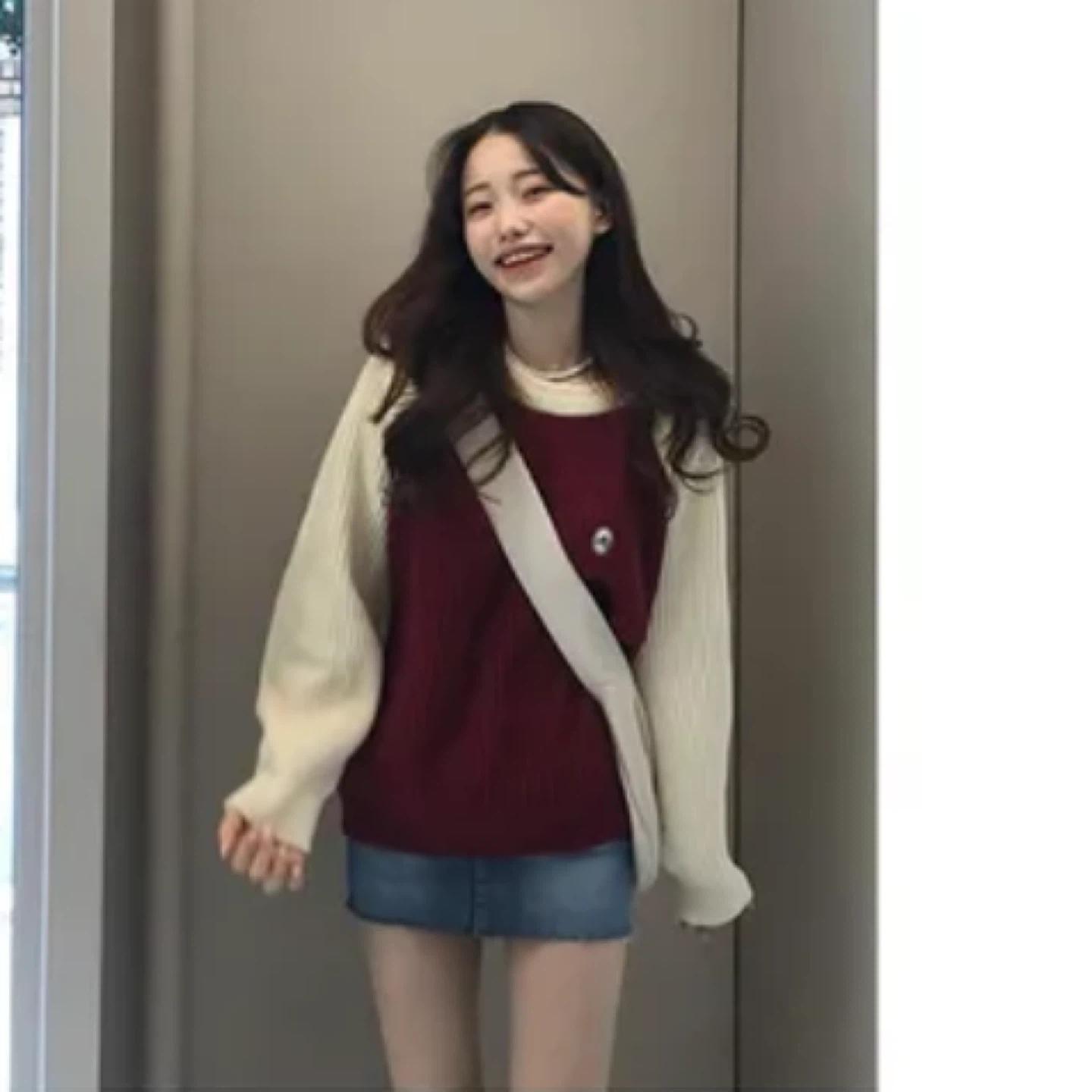 새상품 아이보리 버건디 배색 에이블리 니트 고급짐 예쁨 원단좋음 2