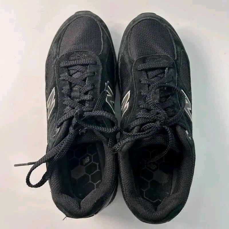 NEW BALANCE 프레쉬룸 워킹 1880 V1 블랙 260 6