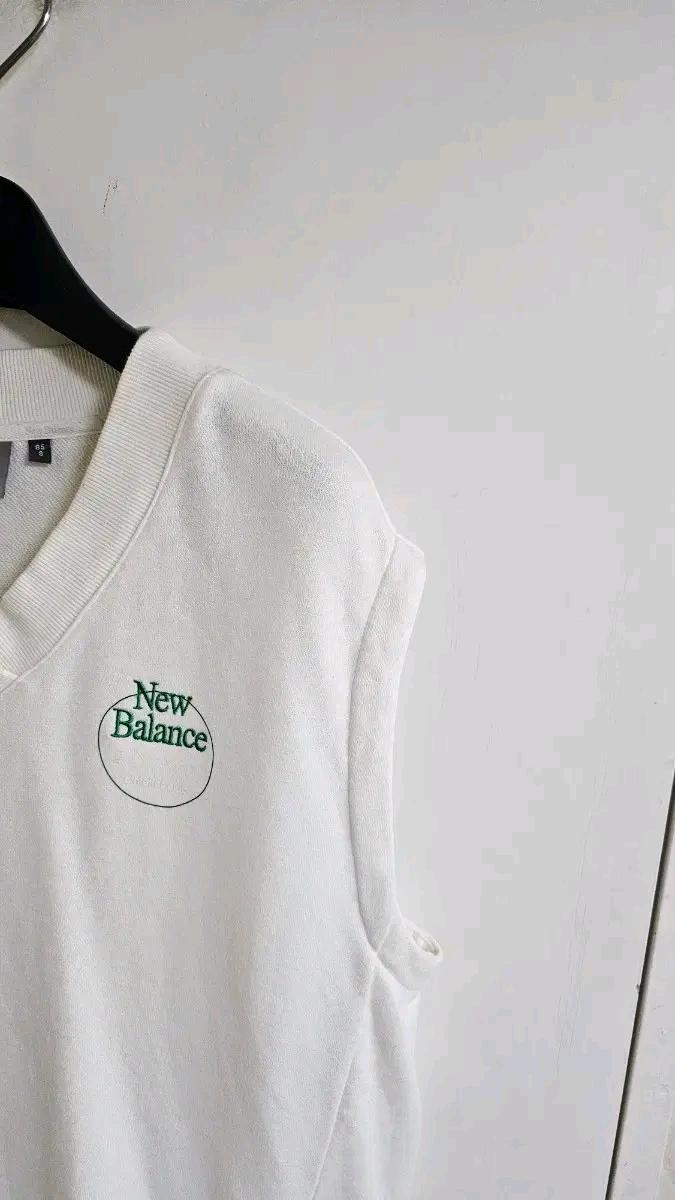 뉴발란스 오버핏 조끼 (327 4
