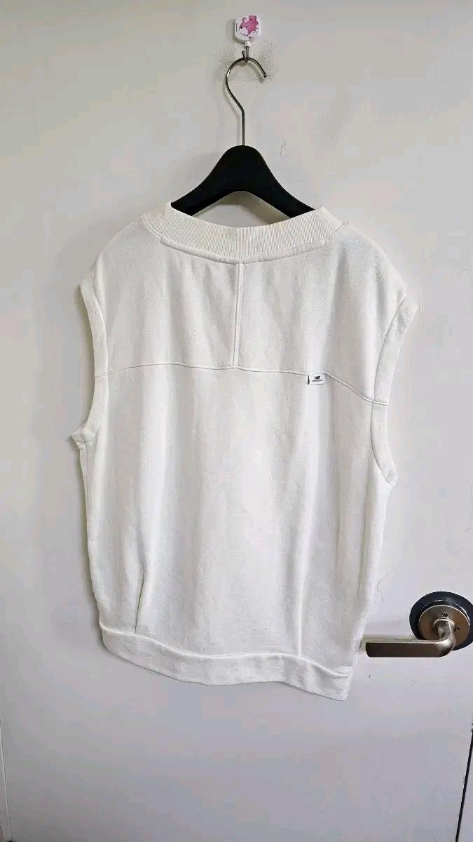뉴발란스 오버핏 조끼 (327 6
