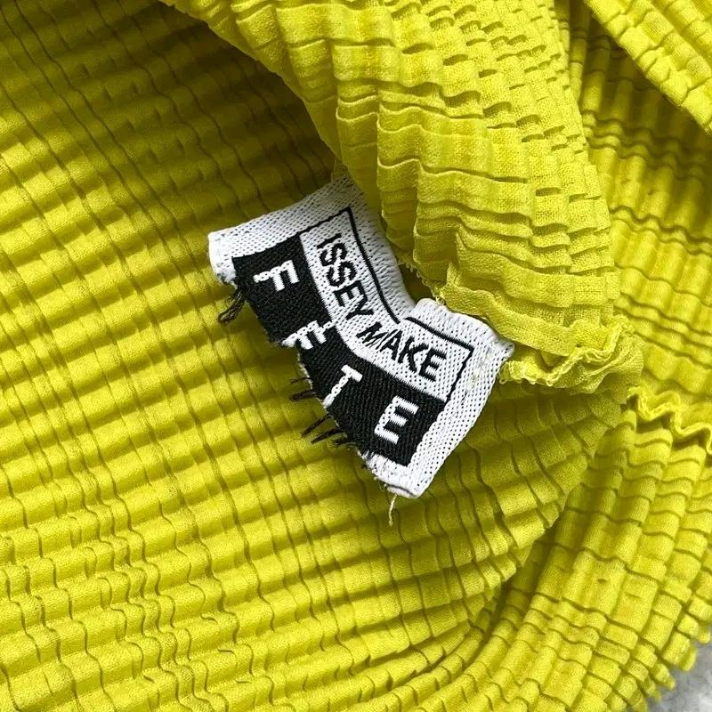 ISSEY MIYAKE 울리 플리츠 하이넥 옐로우 5
