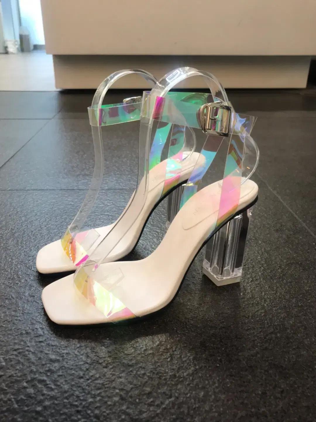 #935 청키 스틸레토 9cm 홀로스트랩 크리스탈 샌들 250 화이트 3