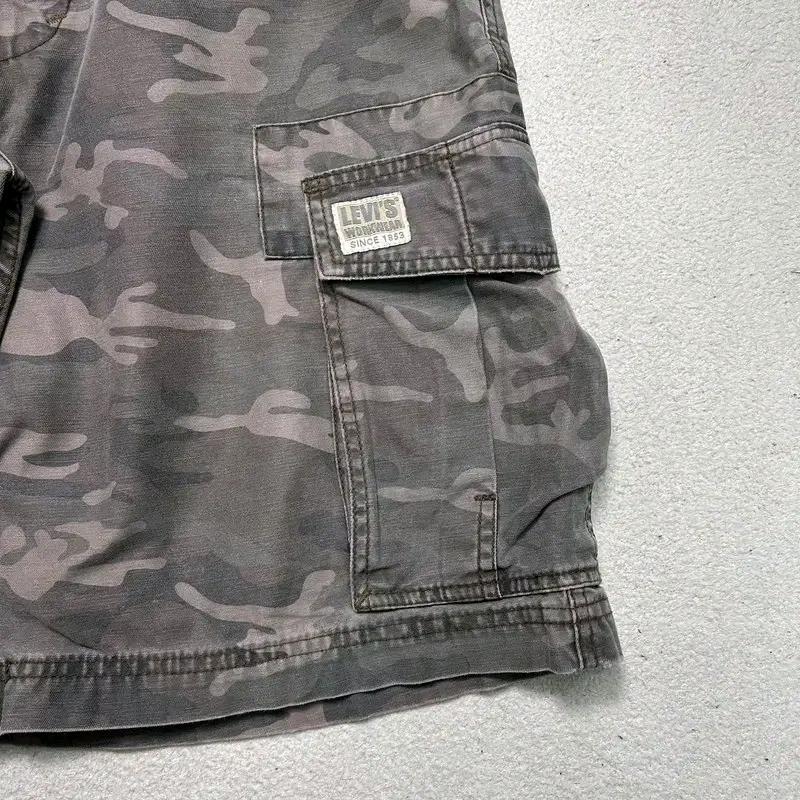 LEVI'S 카모팬츠 카고 하프 팬츠 W33 4