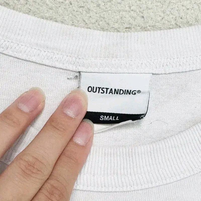 OUTSTANDING&CO 레터링 프린팅 티셔츠 S 4