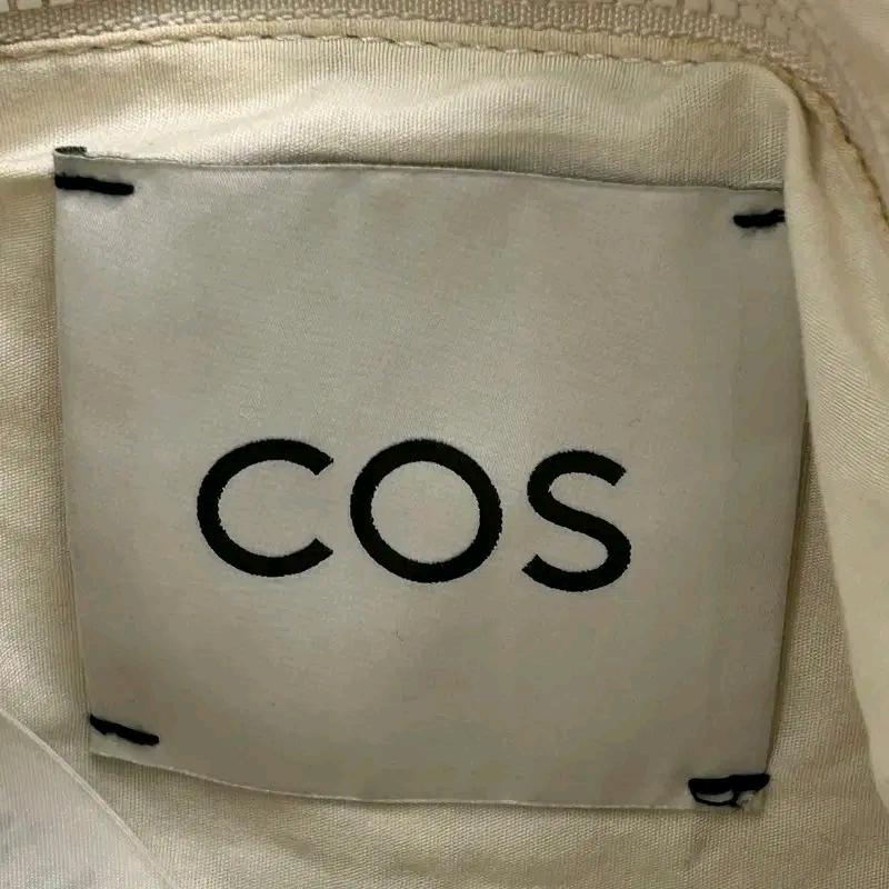 COS 퀄티드 미니백 아이보리 6