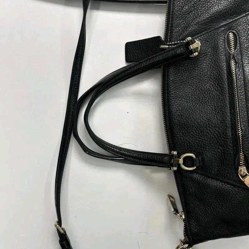 COACH 프레리 사첼 크로스 바디백 블랙 3