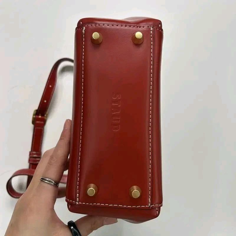 STAUD Leather Bucket Bag 버건디 6