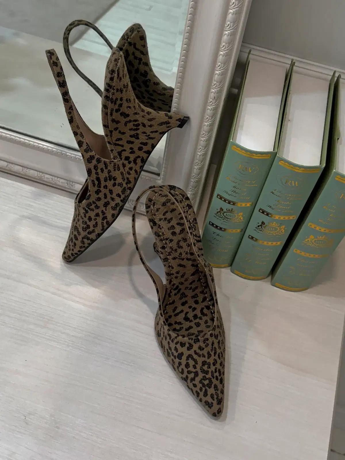 @9545 빈티지무드 10cm 웨지힐 235 블랙-새상품 4