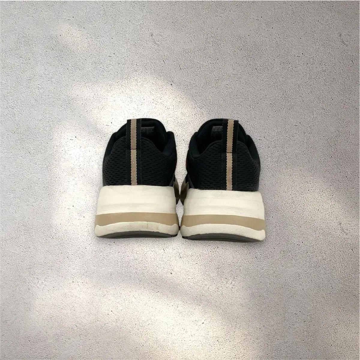 [240] 아디다스 맥스케터스 (No.704) 4