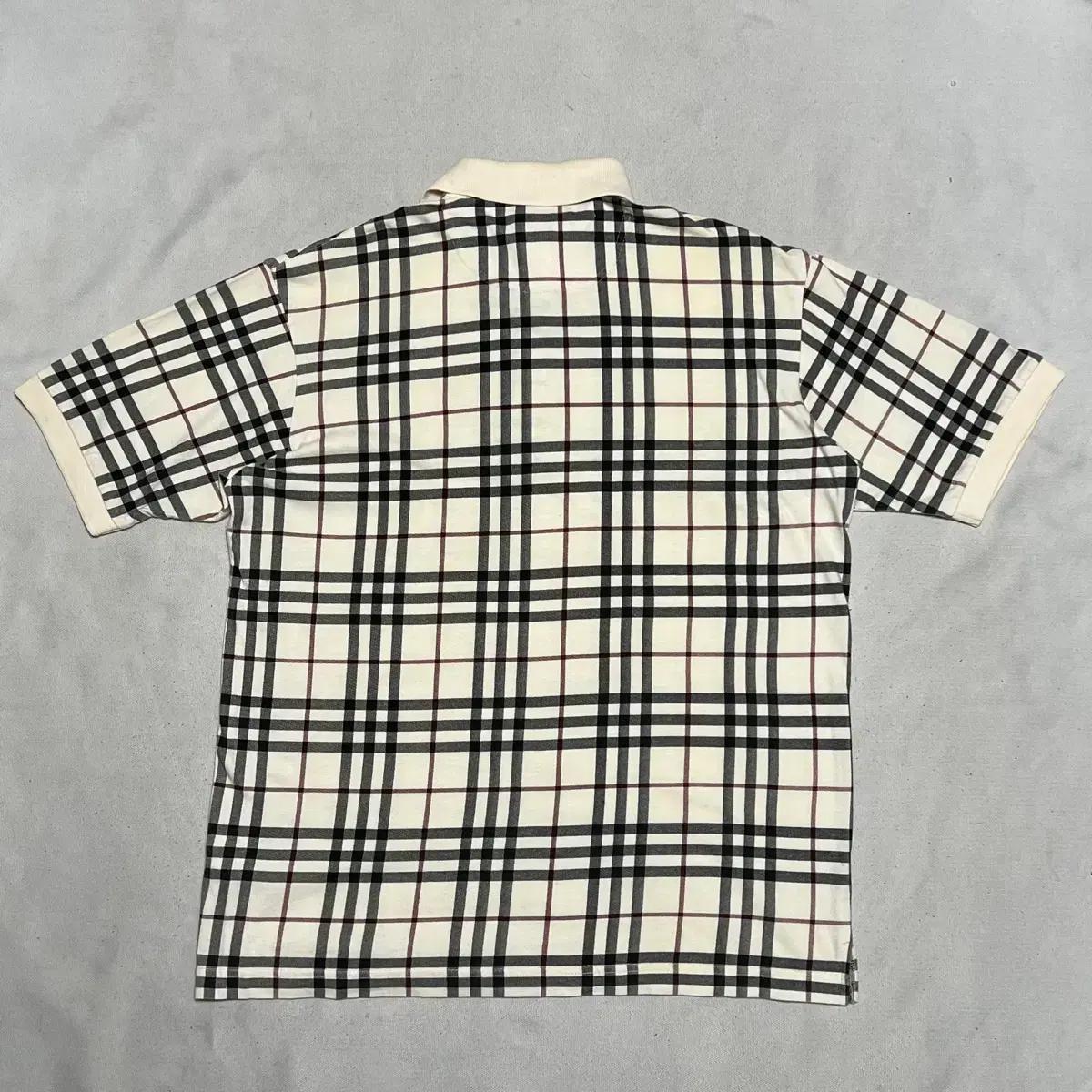 XL 버버리 노바체크 카라 반팔티 4