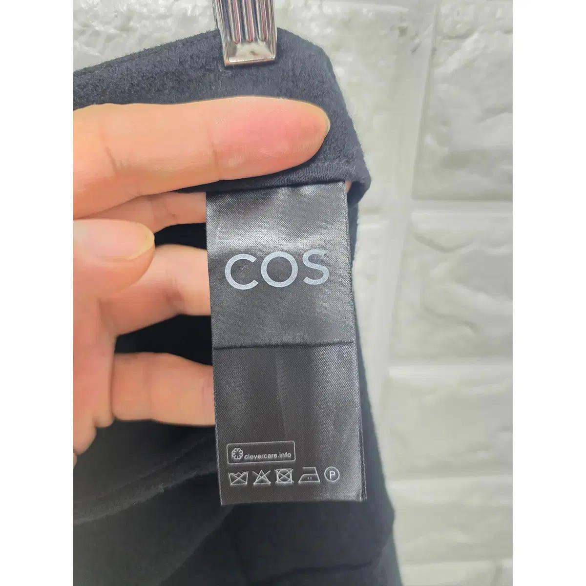 30인치 코스 COS 블랙 미니 스커트 E102 4