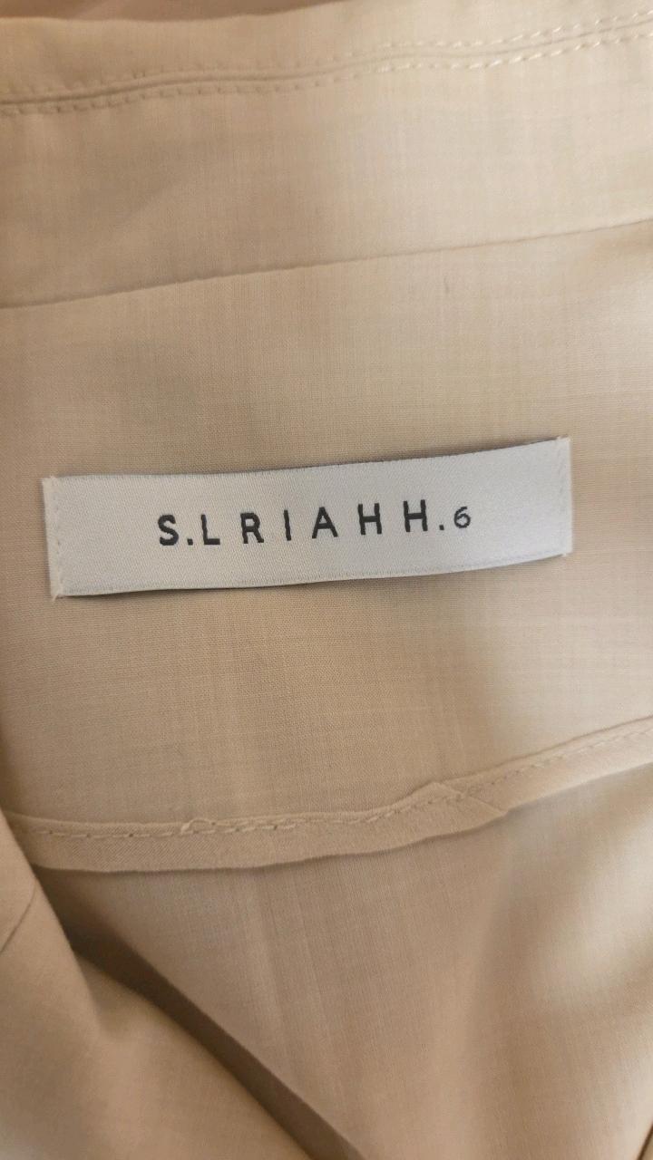 S.LRIAHH 베이지 더블 버튼 롱 원피스 2