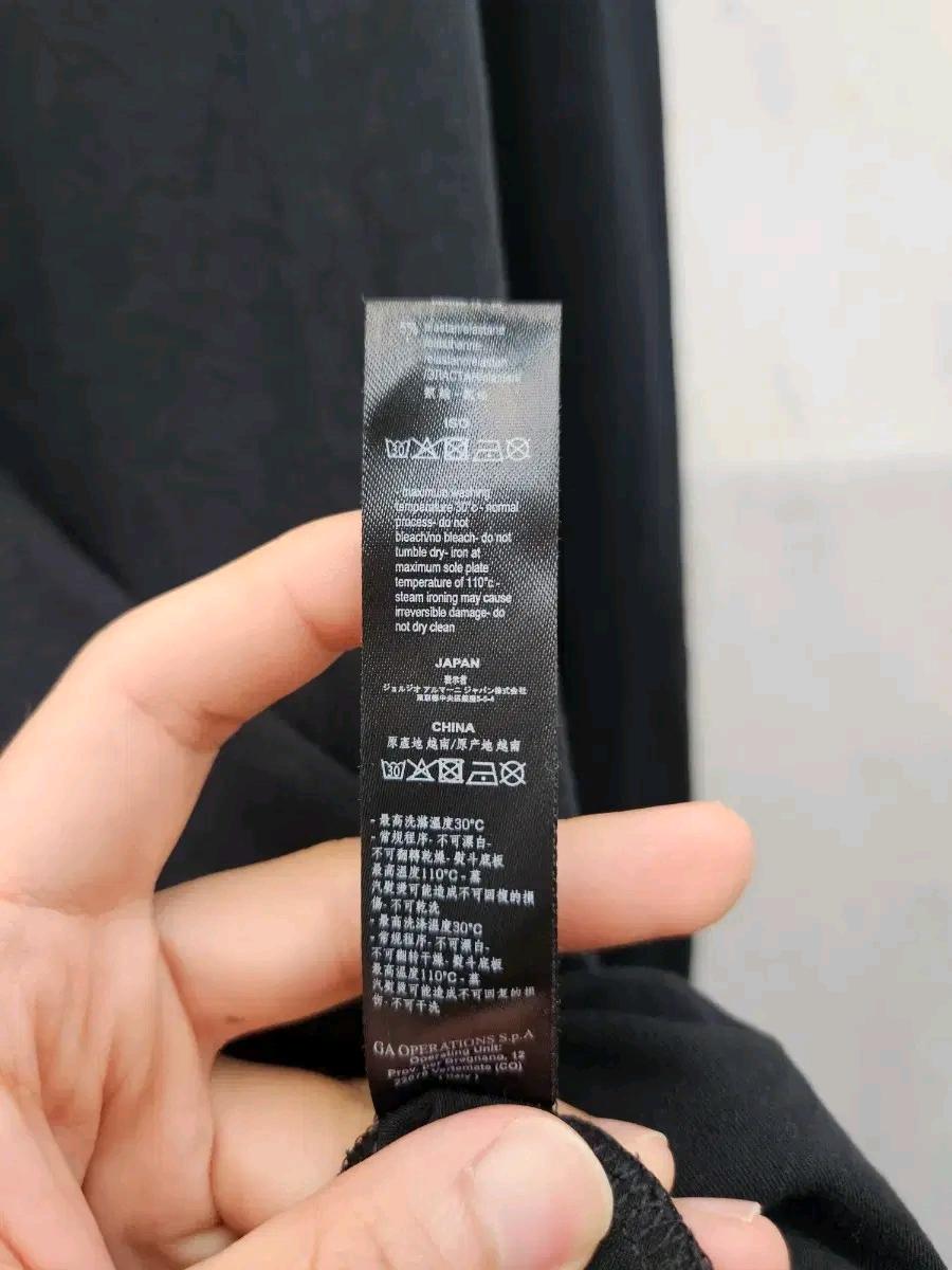 아르마니 블랙 여성 롱슬리브 (247 6