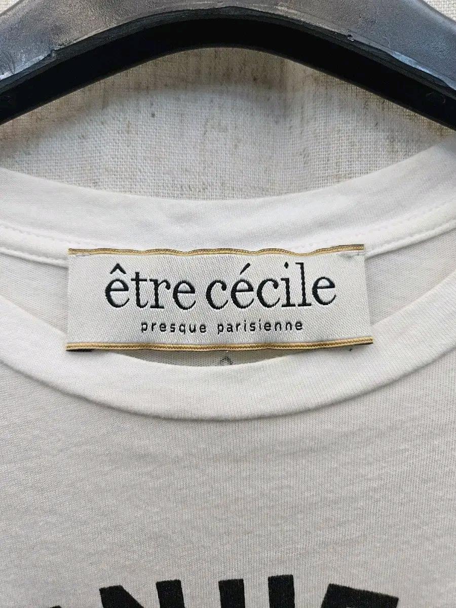 Etre Cecile 앵무새 그래픽 반팔 (243 4