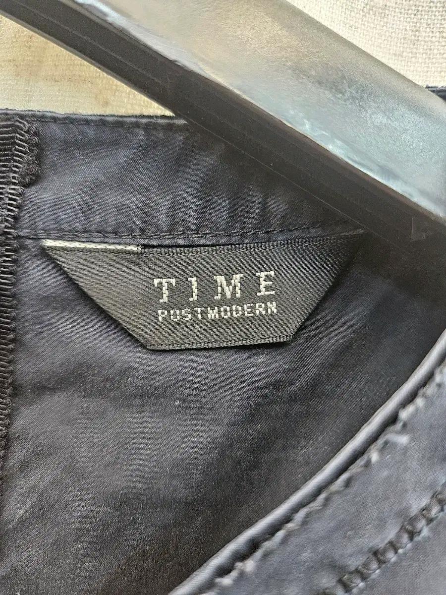 TIME 오버핏 돌먼 슬리브 반팔 블라우스 (226 4
