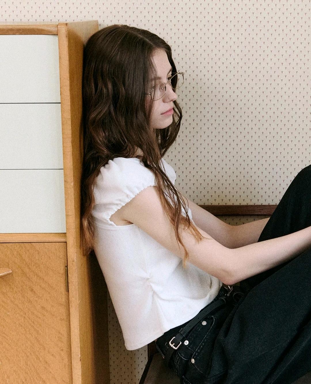 로라로라 퍼프 캡 소매 티셔츠 5