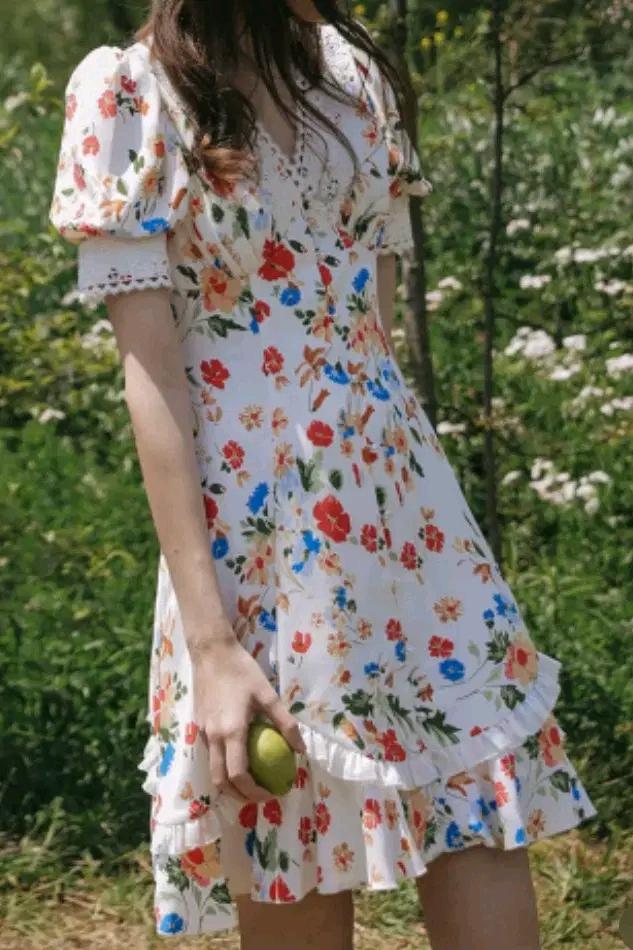 새상품던드롭 fancy flower v neck puff dress, s 7
