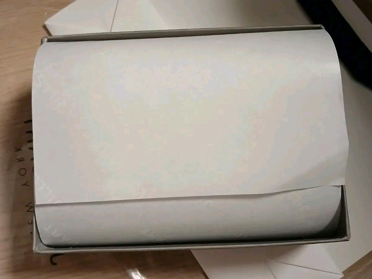 JAWA6E701BK 질스튜어트 플라워참장식 소가죽 3단 지갑 3