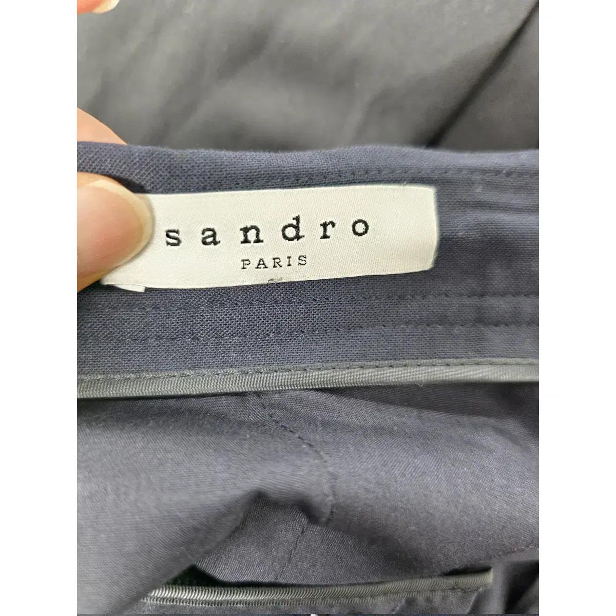 34인치 산드로 SANDRO 네이비 반바지 E266 3