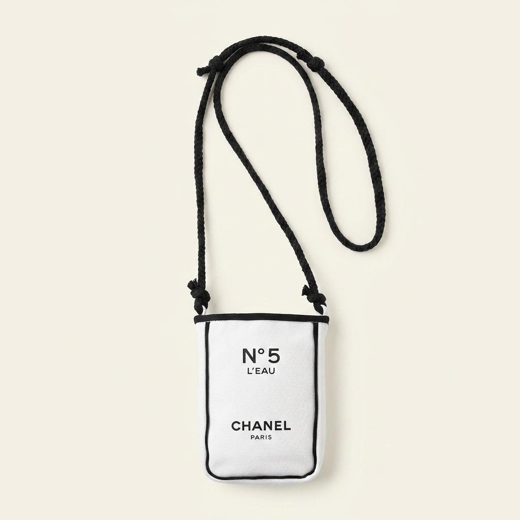 샤넬 퍼퓸 N.5  캔버스 에코 미니 크로스백 1