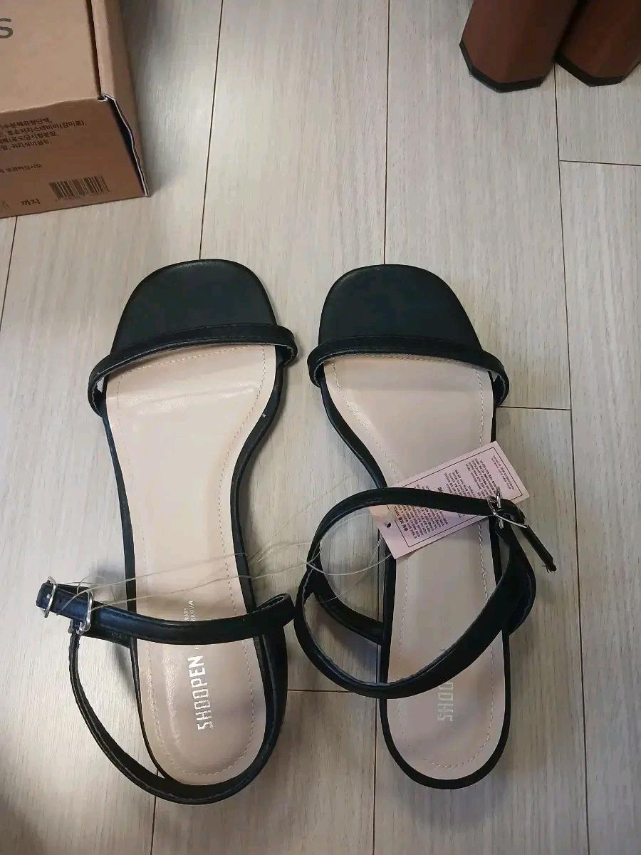 슈펜 샌들 블랙 230 2