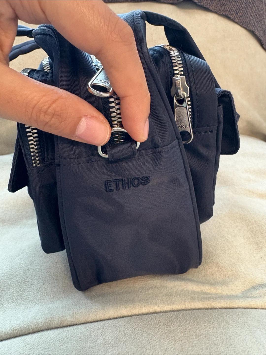 ETHOS 나일론 포켓 토트백 네이비 4