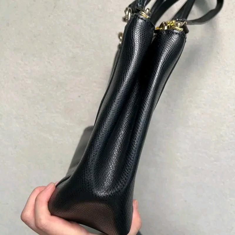 COACH 캐리올 토트백 6