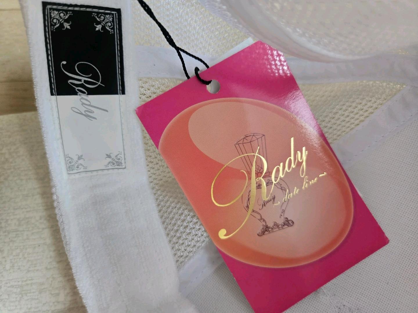 일본 매장구입 Rady(레디)의 펄 비쥬 LOVE 로고 메쉬캡(화이트) 5