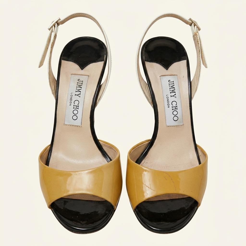 지미추(Jimmy Choo)의 페이던트 레더 슬링백 샌들 230 1