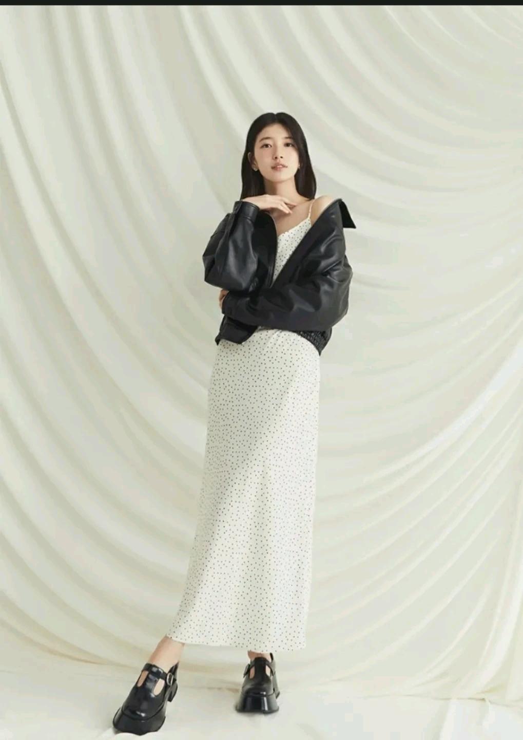 수지 게스 도트 원피스 9