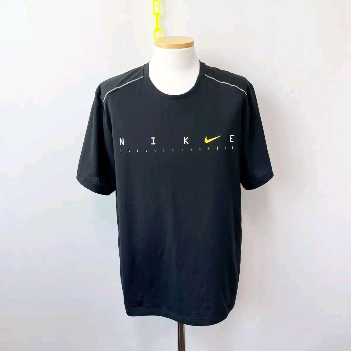 나이키 남성스포츠 메쉬반팔 XL 2